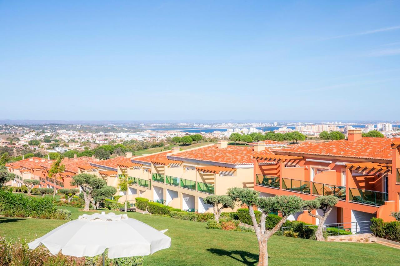保维斯塔高尔夫水疗度假村 拉哥斯 外观 照片 View of the resort